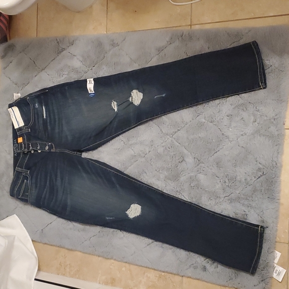 Arizona Distressed Jeans size 13 - Picture 2 of 4